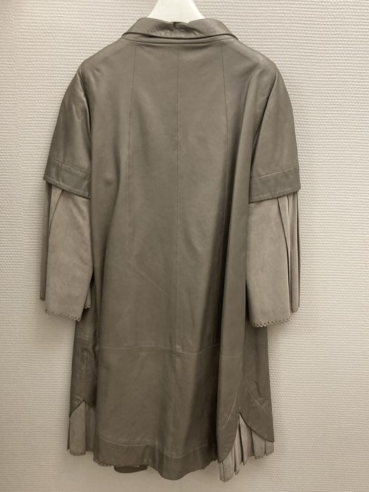 Кожаный плащ