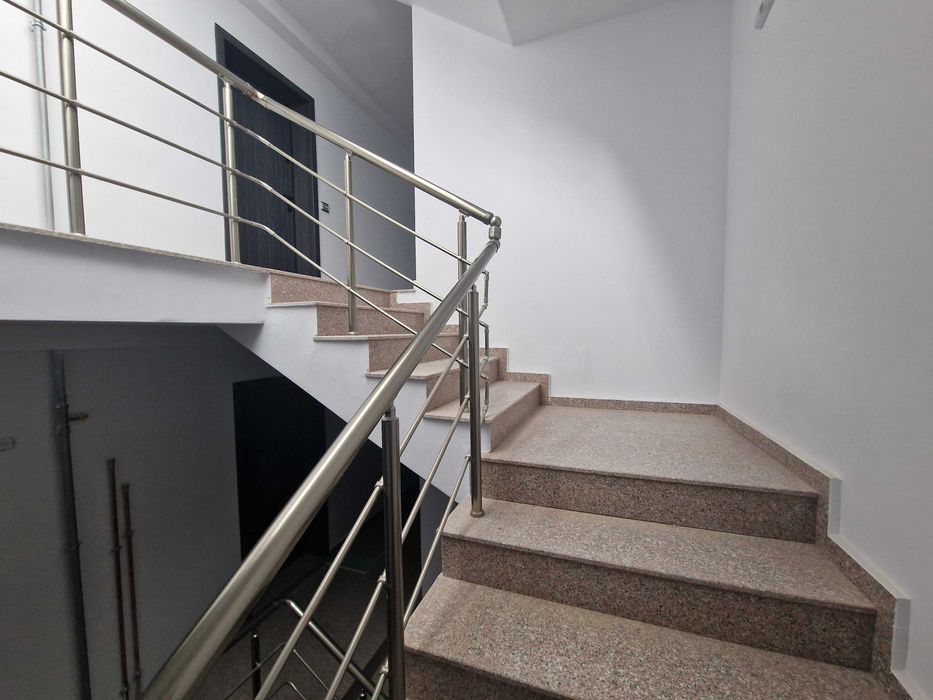 Продава се Двустаен апартамент в Благоевград, Еленово 1 - 61 кв.м за 627 €/кв.м - Снимка #4