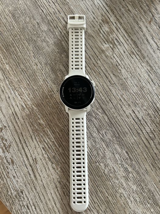 Продам часы Coros pace 3