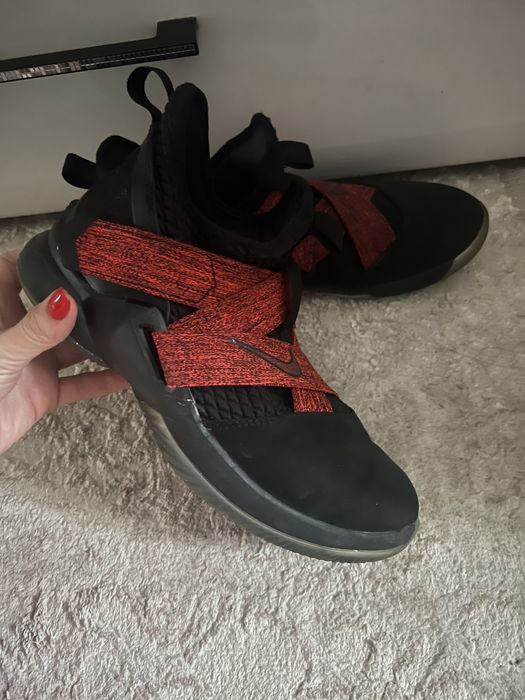 Кроссовки Nike 40р обувь