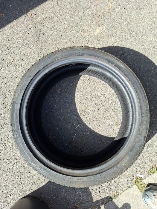 4 anvelope Iarna 225/40/18 DOT 1824 foarte buna