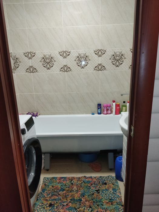 Продам трёхкомнатную квартиру
