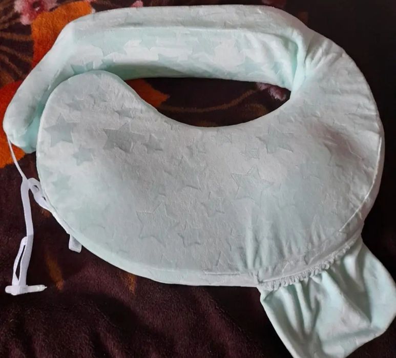 Подушка для кормления