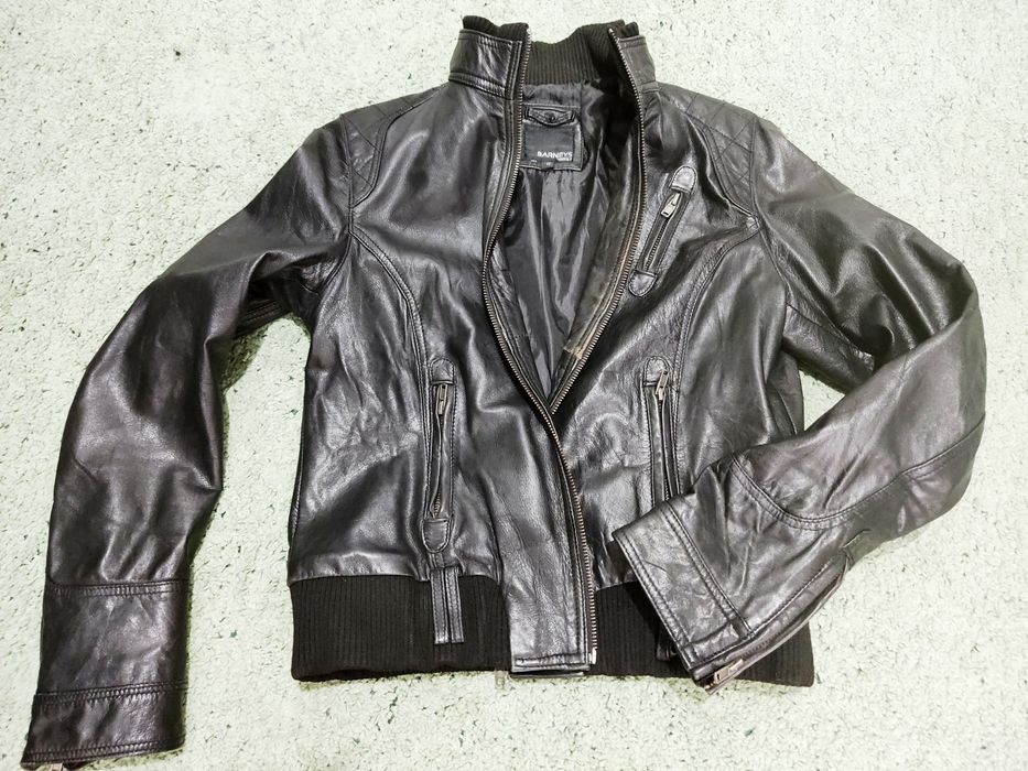 Кожаная куртка женская