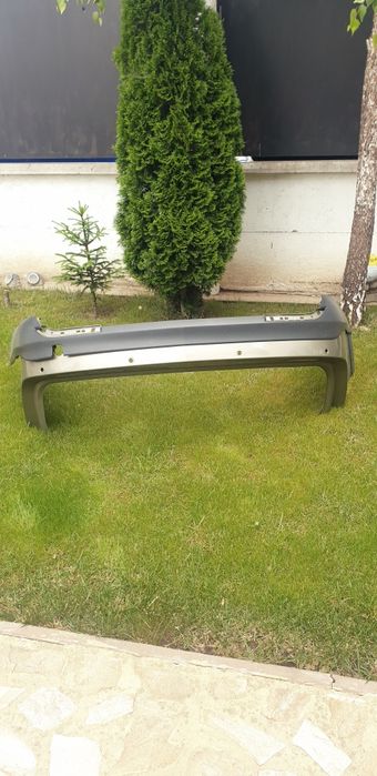 Vând bara spate + spoiler- opel insignia country tourer an 2014, preț 900 lei ;Vând geamuri portiera stânga față și spate- Toyota Auris, an 2015 , van