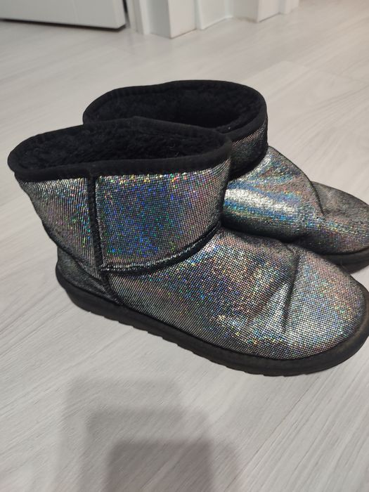 Уги овчина натуральная