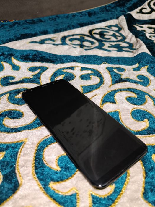 Обменяю samsung s8 64/6GB