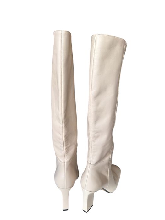 Демисезонные сапоги Zara