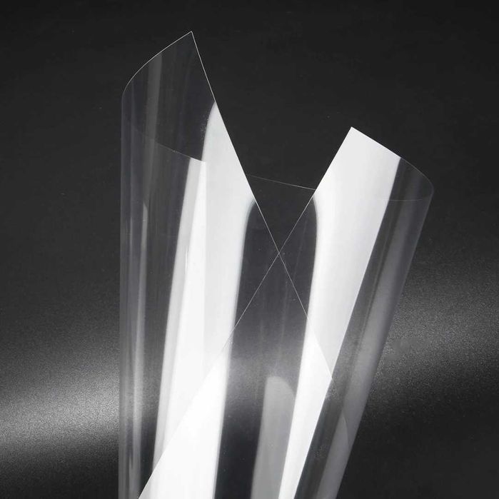 Пастиране и полиране на фарове поставяне на UV защитно фолио