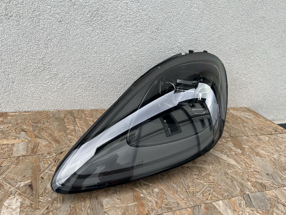 Far stanga Porsche Cayenne 9Y Full LED Adaptiv Original Europa
