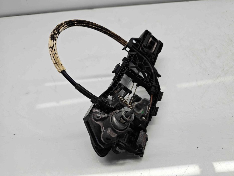 Maner usa dreapta fata Volkswagen Passat B7 (362) [Fabr 2010-2014] LA7