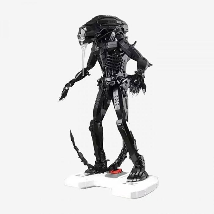LEGO Alien Xenomorph