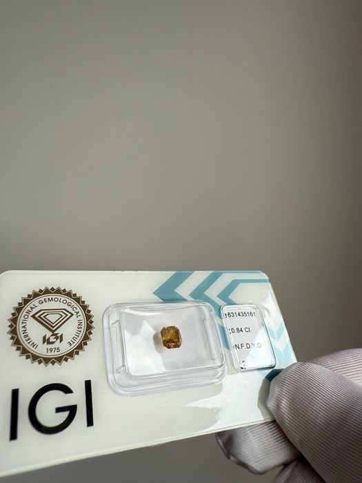 Диамант жълт igi