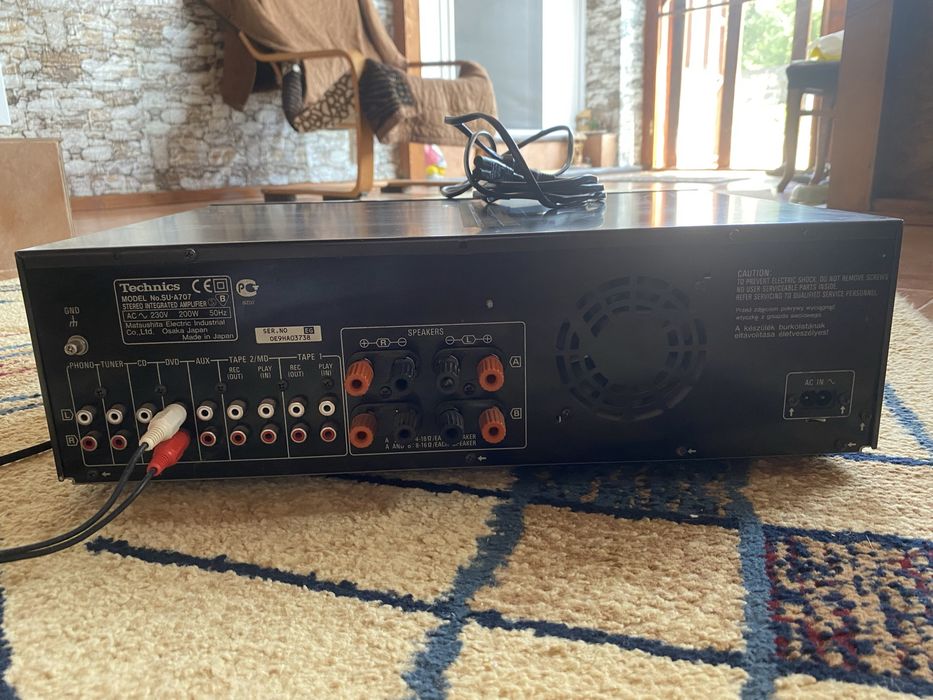 Sistem Technics Stereo Integrated Amplifier SU-A707