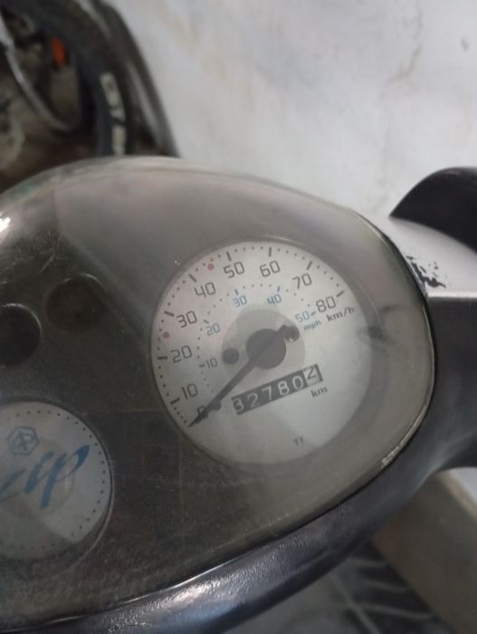 Piaggio zip cu toate actele valabile