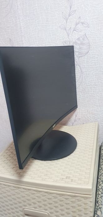 Продаю монитор acer