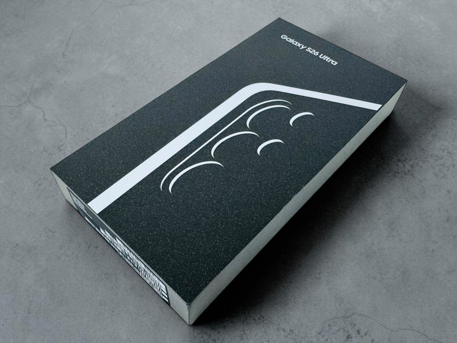 НАЛИЧНИ! Samsung Galaxy S26 Ultra 5G 256GB 12RAM Silver Shadow 2г. Гаранция!