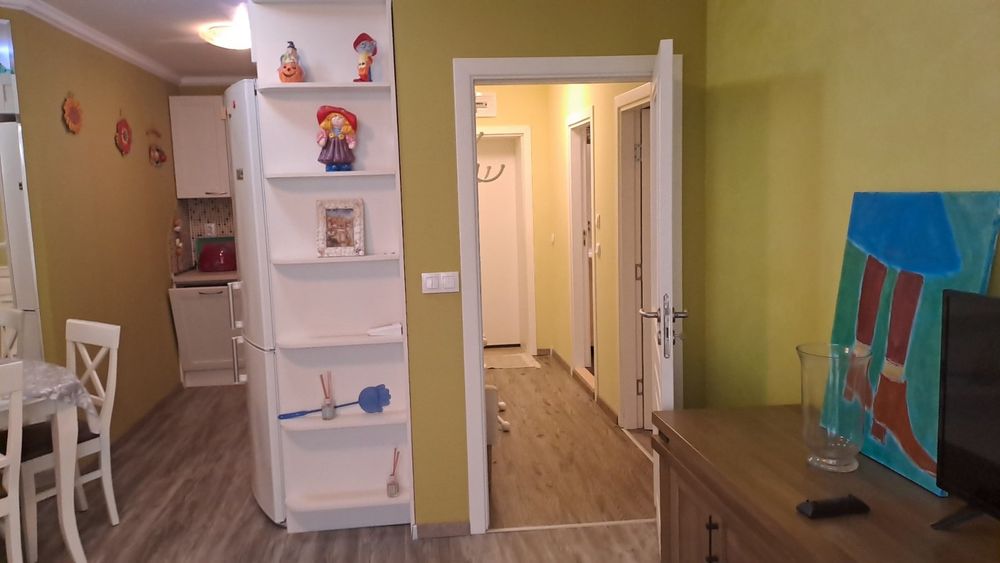 Дава се под наем Двустаен апартамент в Плевен, Идеален център - 77 кв.м за 550 € - Снимка #5