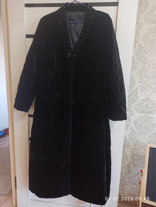 Платье на выход .Бархат