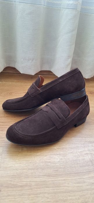 Pantofi barbatesti noi, din piele intoarsa, marimea 40