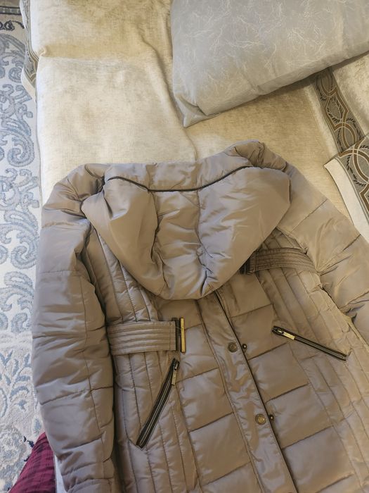 Продам пуховик, куртку, плащ