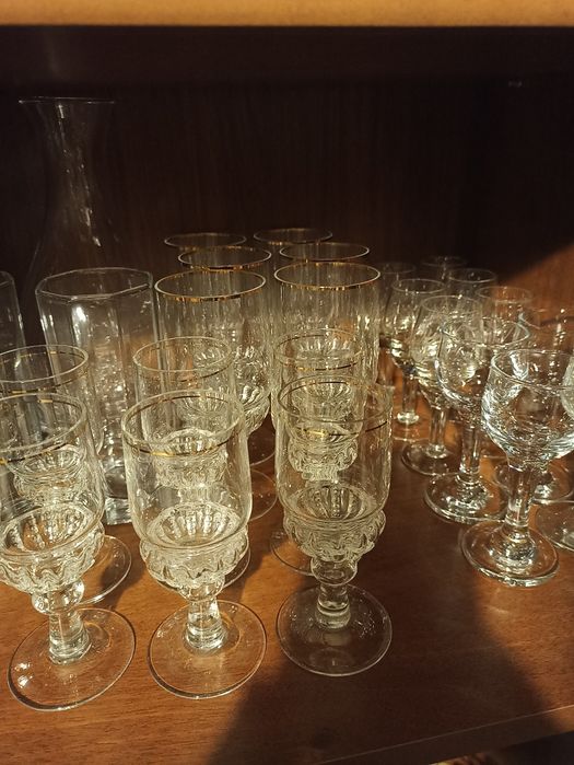 Сервизи - кристал, порцелан, стъкло