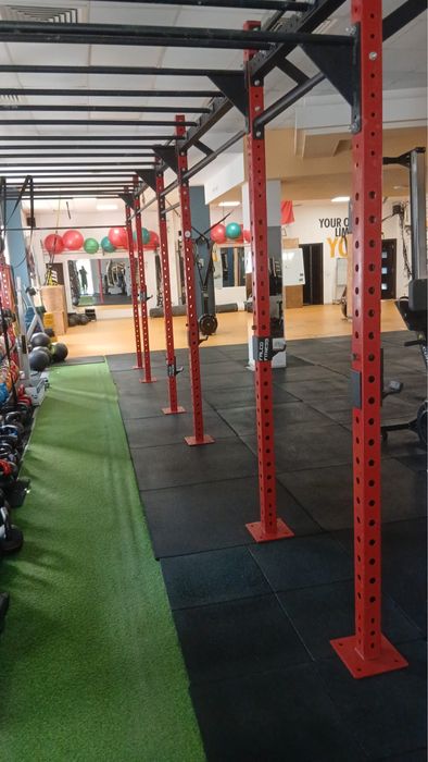 Banda alergare concava și Rig Crossfit