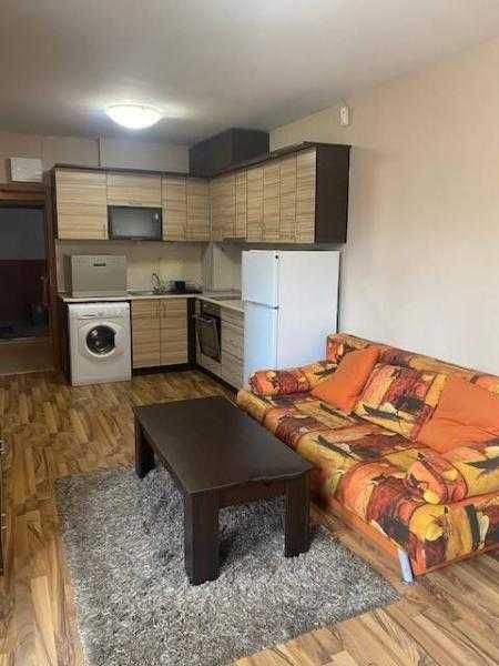 Красив и уютен двустаен апартамент в Славейков