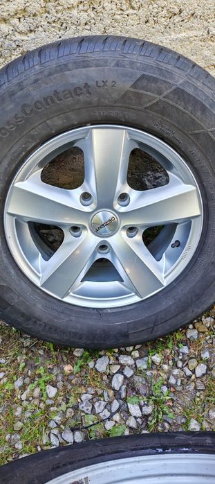 Roti  / Jante 5x140 I 5x139.7 Kia Sorento, Ford E150 245 70 16