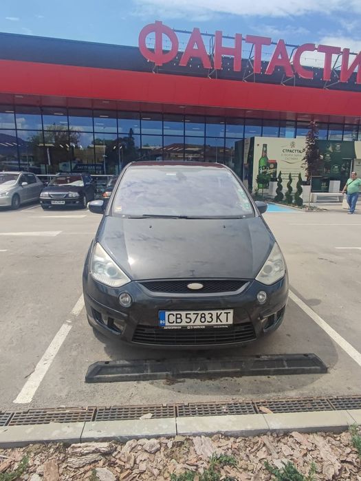 Продавам цял на части Fors S-max 2010г