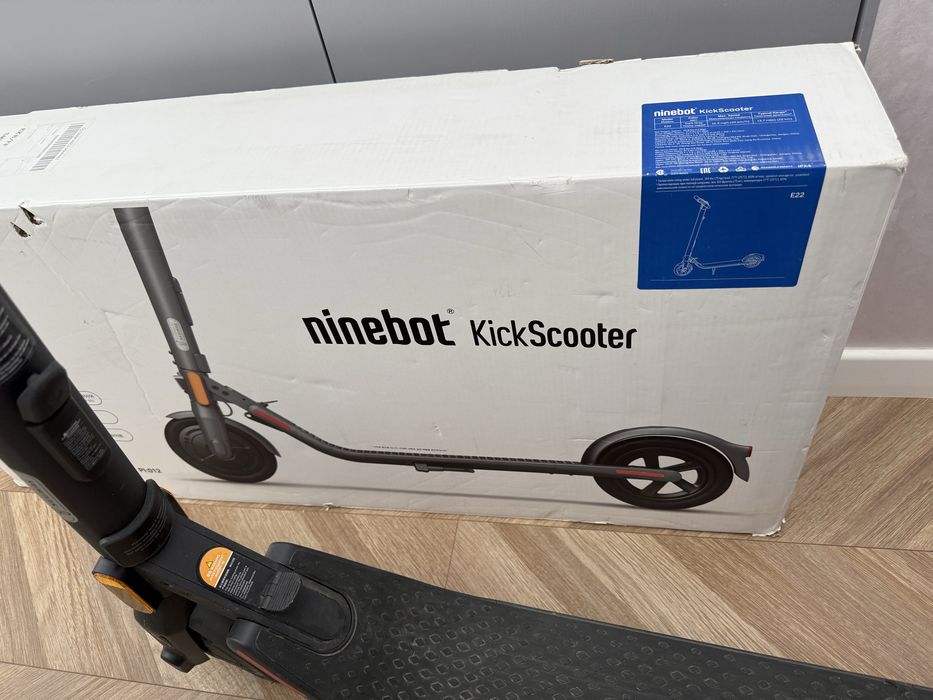 Продам элекронный самокат