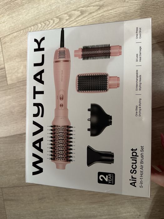 Perie Wavy Talk noua