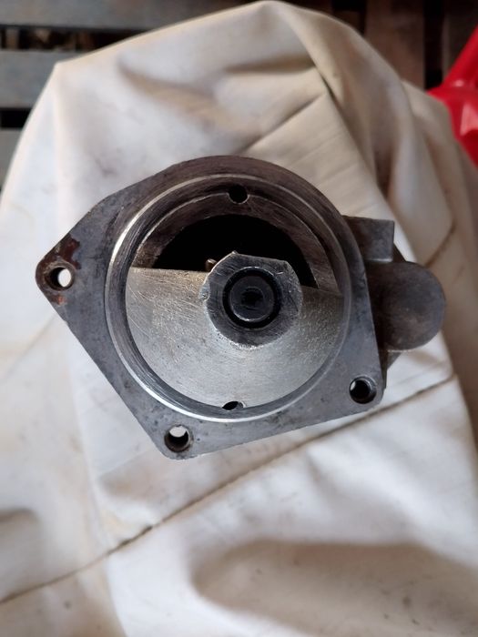 Продам Стартер на Ниву