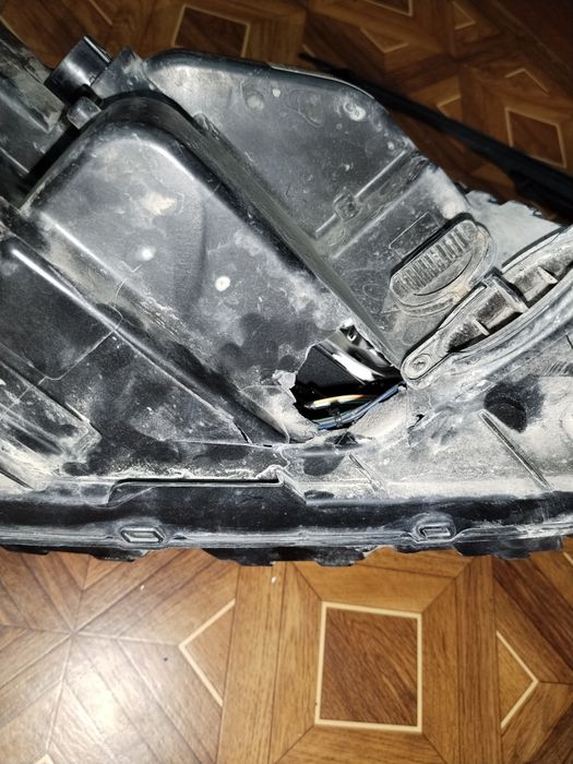 Фара левая Киа Соренто 3 линзы