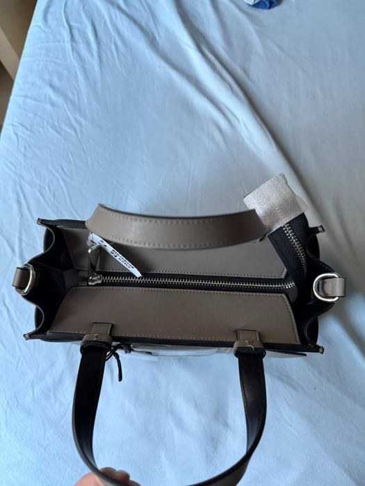 Чанта Armani Exchange