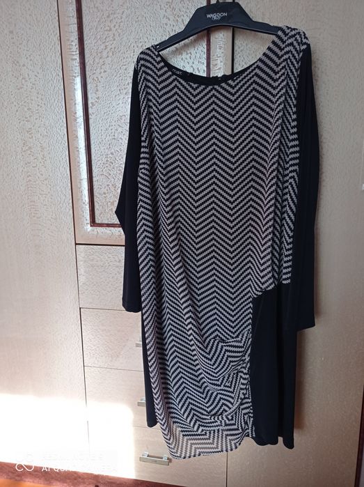 Платье женское  52-54