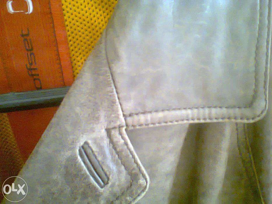 Haina din piele tip sacou