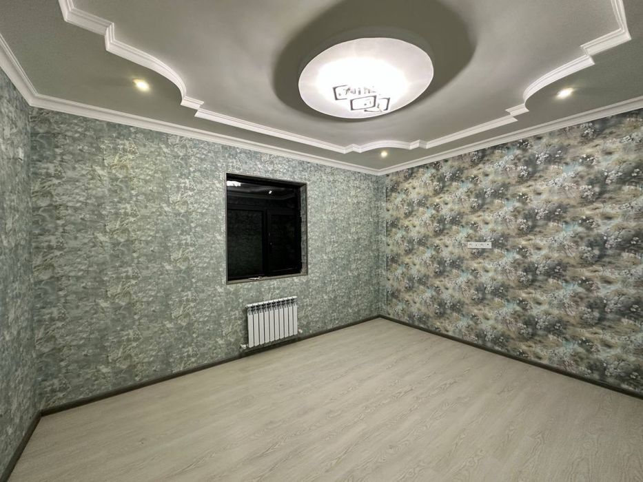 Қази махаллада Енги 2 сотокли евро коттедж сотилади