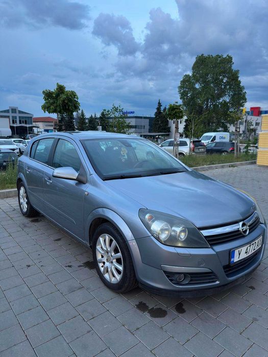 Opel Astra H 1.6 бензин - автомат