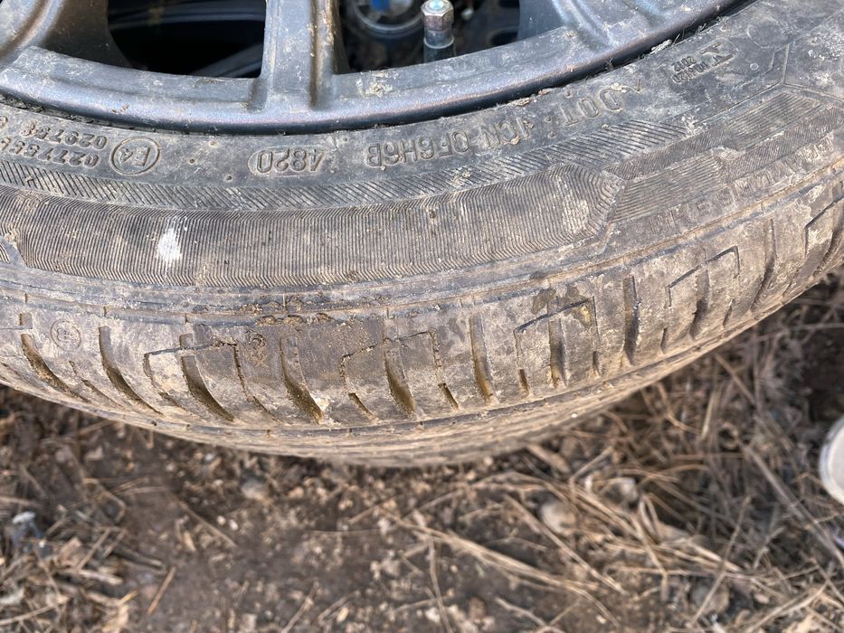 vand schimb jante bmw 235/45 R18