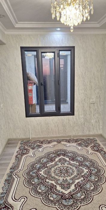 Uchtepa farxadsidan kvartira qizlarga 2 ta qiz olinadi 1 ta honaga