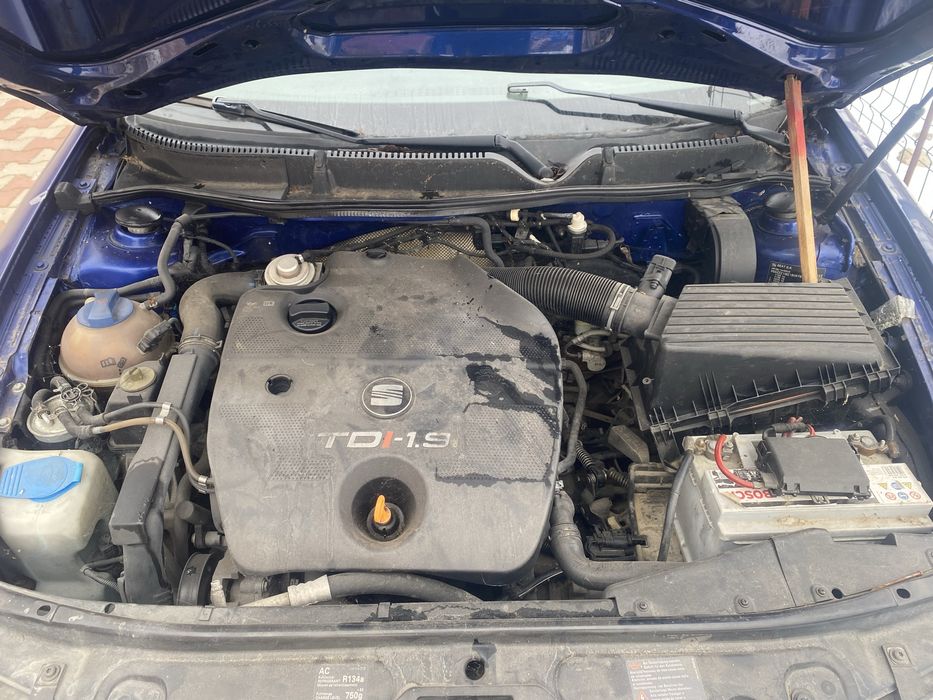 Vand Seat toledo sau dezmembrez