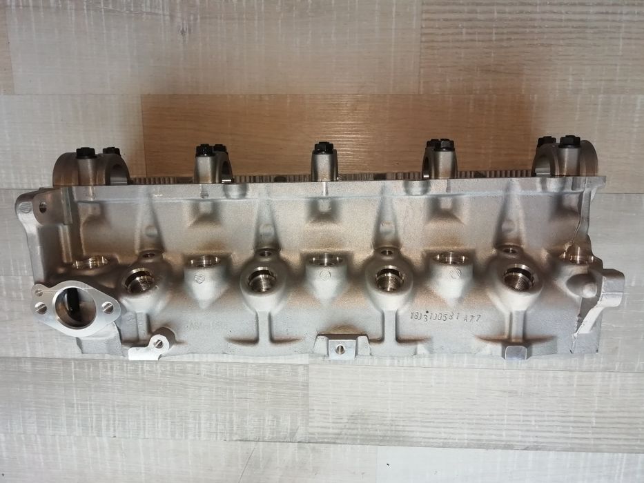 Глава цилиндрова Сузуки Гранд Витара ,Киа Спортортидж ,беста ,хюндай .