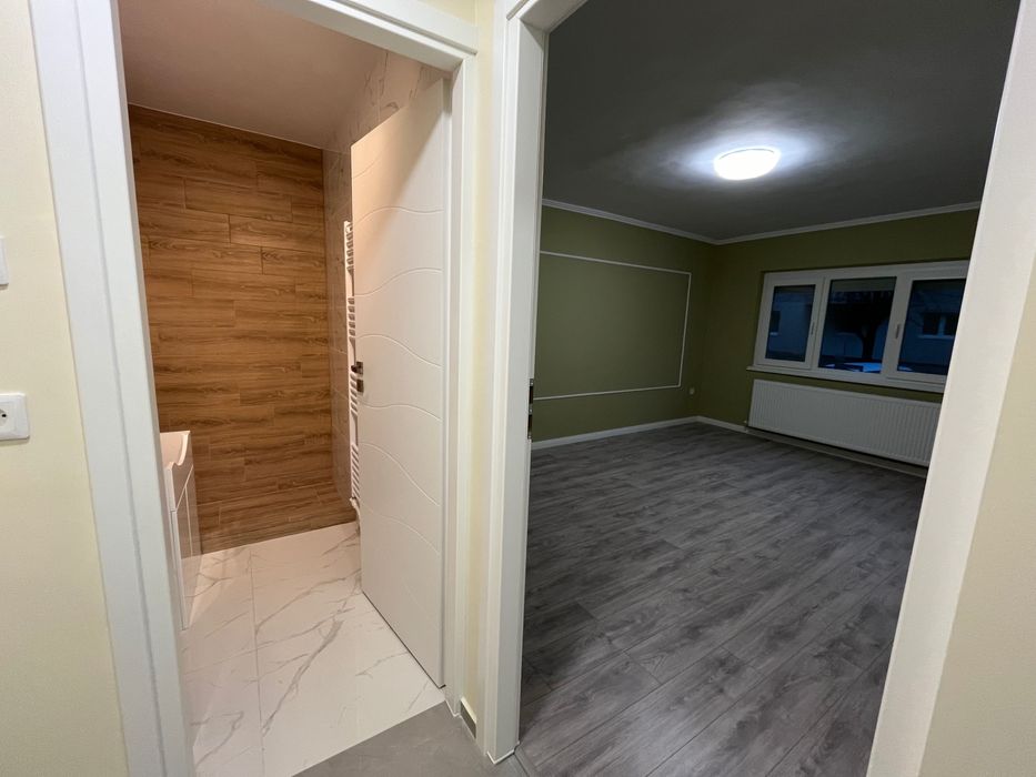 Dau în chirie o garsonieră în Salonta