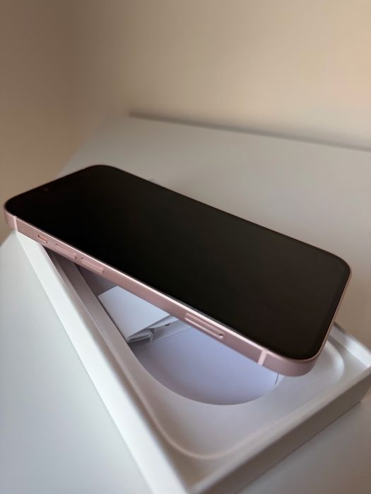 Iphone 13 розов- БЕЗ следи от употреба, МНОГО ЗАПАЗЕН