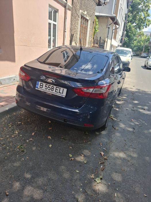 Ford Focus 1.6 benzina