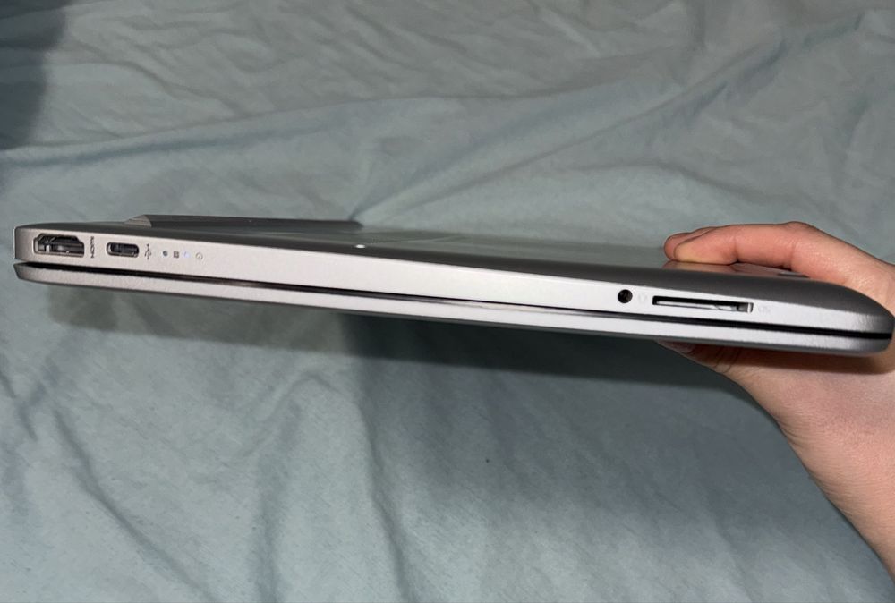 Laptop HP 15s-fq2039na