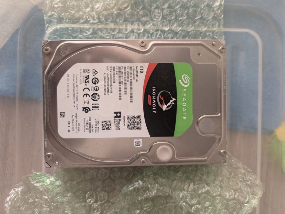 Hard disk , HDD . 8TB/6TB/4TB
