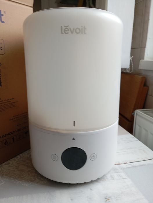Umidificator ultrasonic Levoit nou in cutie