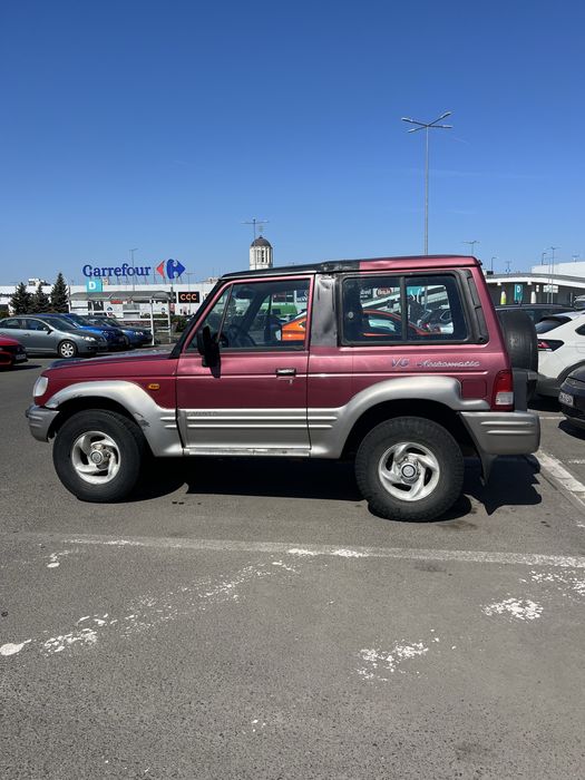 Hyundai Galloper echipat pt deszapezire